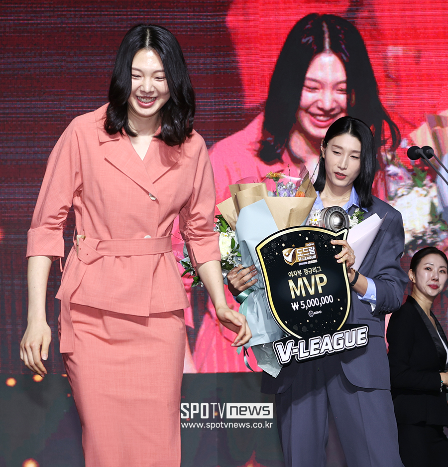 ▲ 김연경 양효진 ⓒ곽혜미 기자
