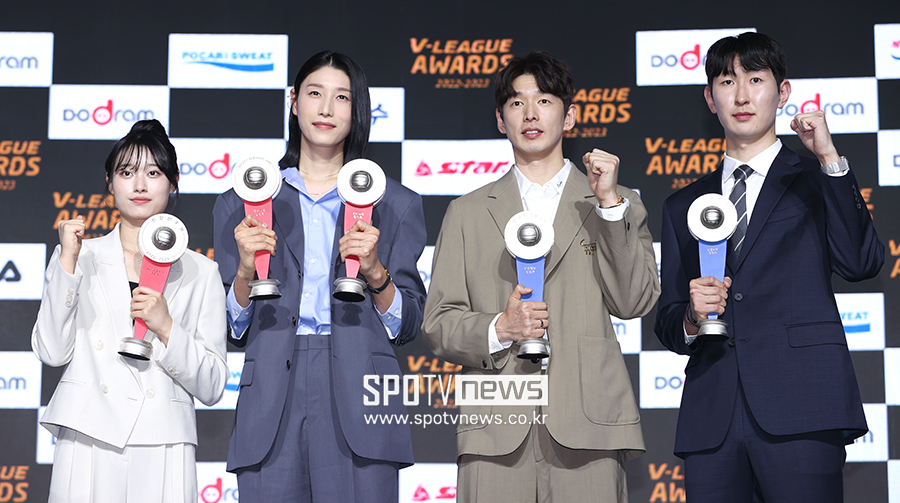 ▲ 최효서 김연경 한선수 김준우 ⓒ곽혜미 기자