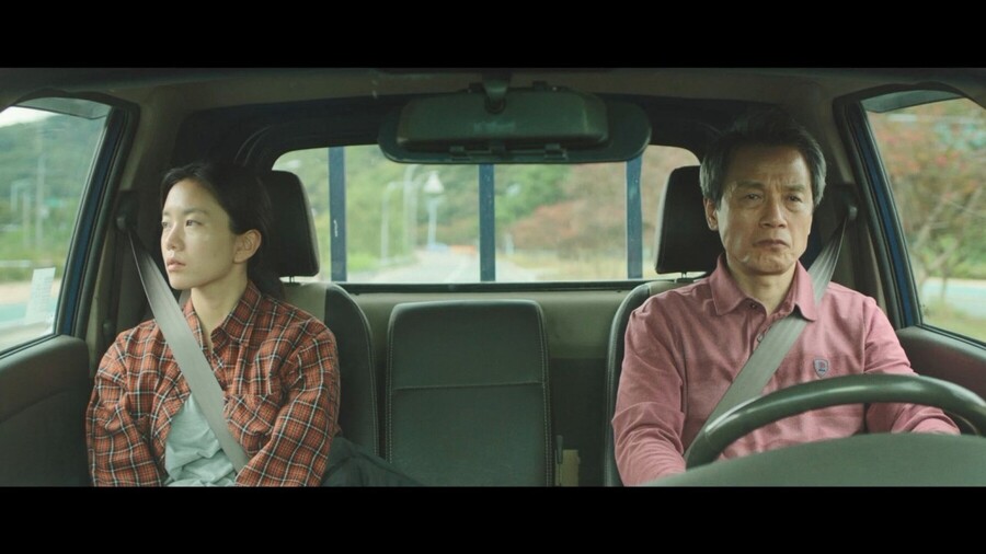 ▲ '흐르다' 스틸. 제공|M&M 인터내셔널