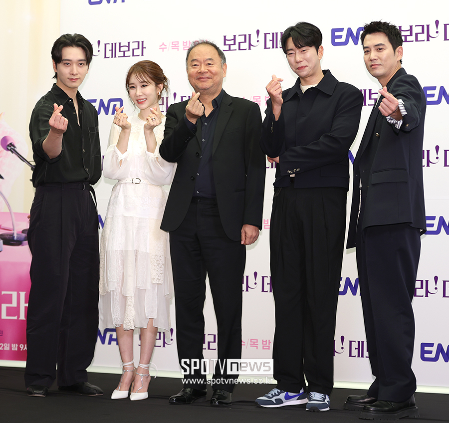 ▲ 황찬성 유인나 이태곤 감독 윤현민 주상욱 ⓒ곽