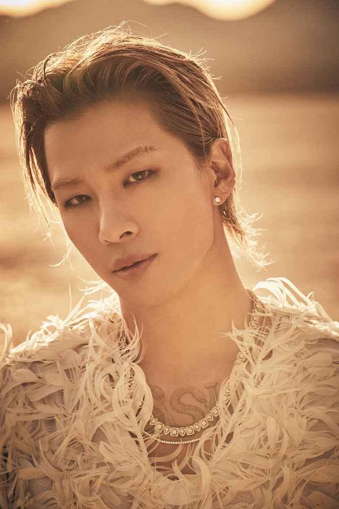 ▲ 태양 '다운 투 어스' 프로필 이미지. 제공ㅣ더블랙레이블