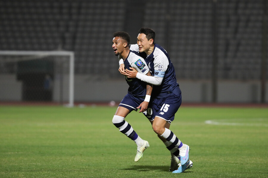 ▲ 브루노와 곽성욱의 골을 앞세운 서울 이랜드FC가 수원FC에 2-1로 이기며 FA컵 16강에 진출했다. ⓒ서울 이랜드FC