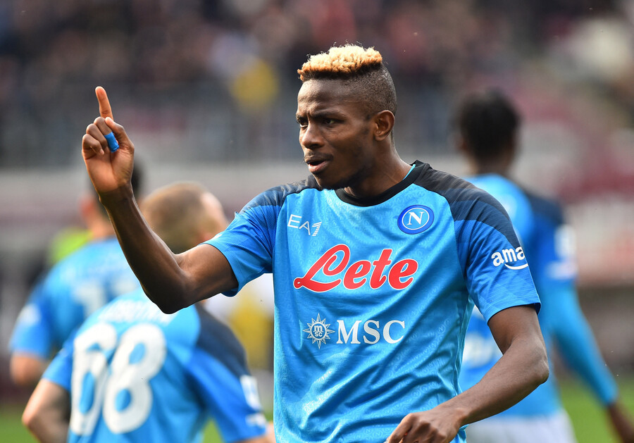 ▲ 나폴리 공격수 빅터 오시멘의 인기는 폭등 중이다. ⓒ연합뉴스/REUTERS/AFP