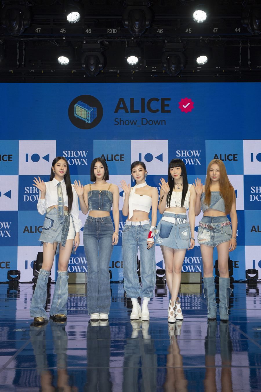 ▲ 가린 소희 유경 채정 이제이. 제공ㅣ아이오케이 컴퍼니