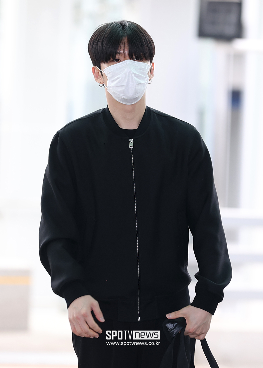 [포토S] 몬스타엑스 기현, '어두운 표정으로'