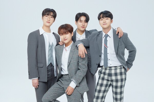 ▲ 유닛으로 뭉친 민수현과 김중연, 박민수, 공훈은 K팝과 트로트의 만남을 통해 트로트 음악의 다양화에 힘을 보탠다. 제공|뉴에라프로젝트