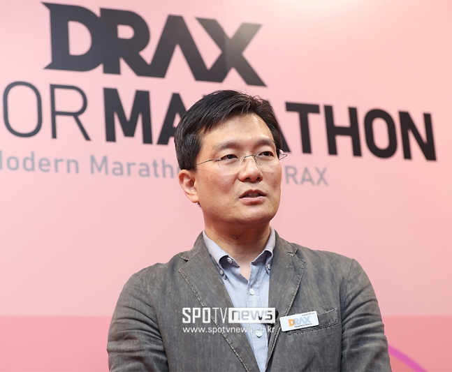 ▲ 디랙스 박재상 전무는 "트레드밀을 사용한 실내 마라톤 대회는 전례를 찾기 어려운, 차별성이 뚜렷한 유일무이한 대회"라고 설명했다. ⓒ 광명, 곽혜미 기자