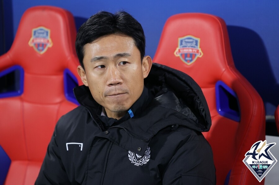 ▲ 최원권 대구FC 감독. ⓒ한국프로축구연맹