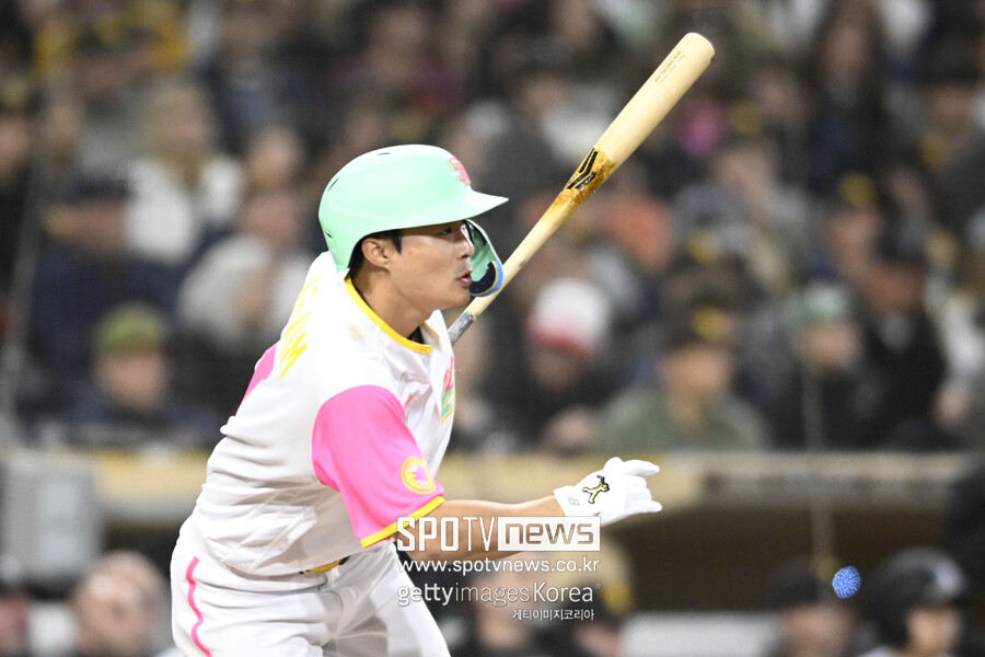 '볼넷→도루→쐐기득점' 김하성, '30안타 11홈런' 핵전쟁 끝냈다[SD 게임노트]