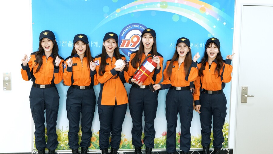 아일리원, 국제 소방관의 날 맞아 일일 소방관 변신 "실제 소방관들 존경"