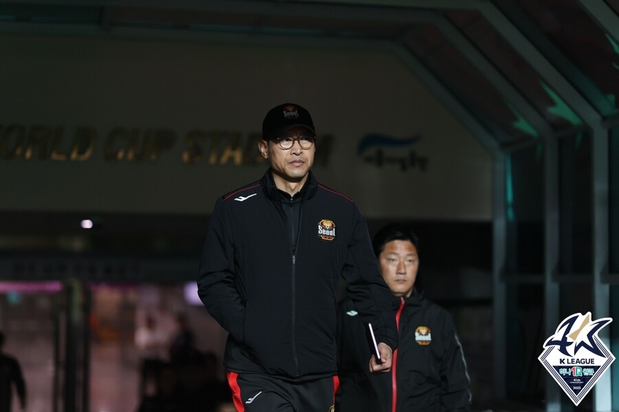 ▲ 안익수 FC서울 감독. ⓒ한국프로축구연맹