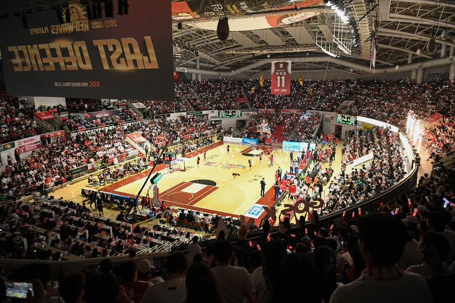 '86억' KBL 입장 수익 역대 최고…2022-2023시즌 흥행 성공했다