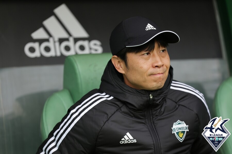'홍정호-김문환 징계'에…김두현 대행 “선수들 심적으로 힘들어, 슬기롭게 넘어가길”