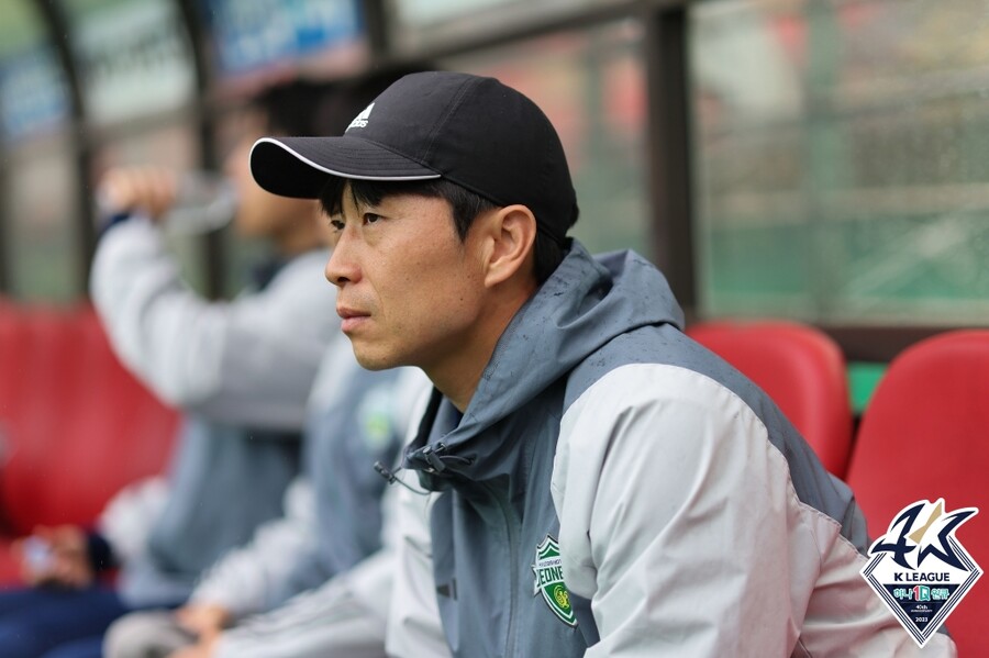 ▲ 김두현 감독 대행 체제에서 서울전 무승부를 거둔 전북. ⓒ한국프로축구연맹