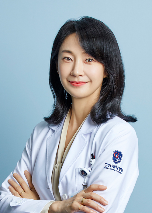▲ 명세빈. 출처ㅣ닥터 차정숙 공식 홈페이지