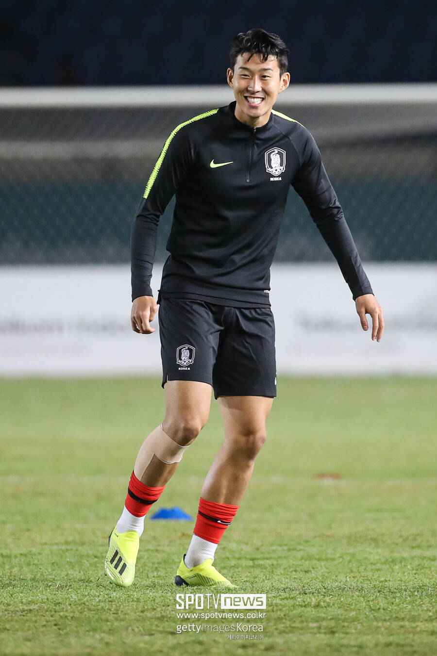 ▲ 2018 자카르타 팔렘방 아시안게임 축구대표팀에 와일드카드로 뛰었던 손흥민.