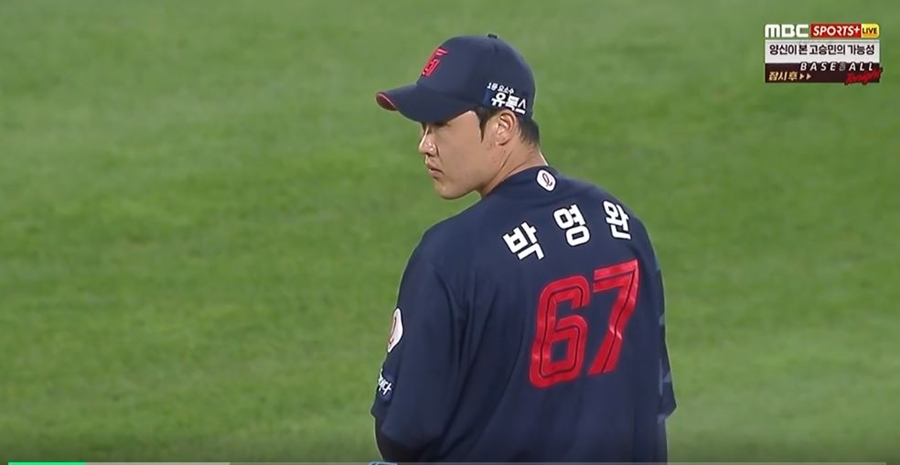 ▲ 데뷔 첫 등판에 나선 박영완. ⓒMBC SPORTS+ 중계화면 캡처