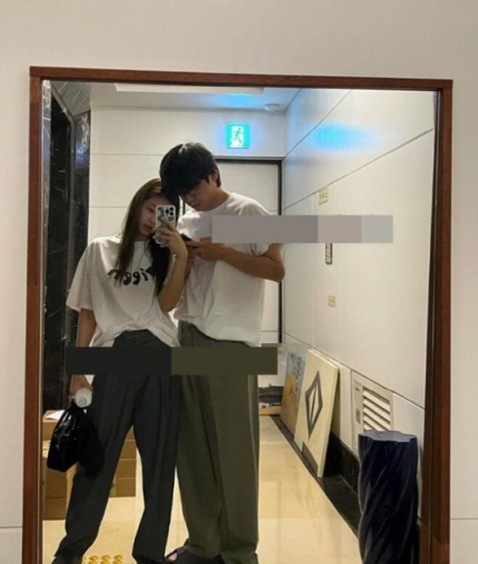 아미·블링크 눈감아…못 본척 해주고픈 뷔♥제니 '달달한 연애史'[이슈S]