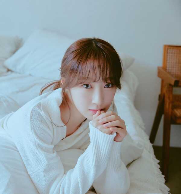 우수소녀 수빈, '귀염뽕짝 원정대' MC 발탁…이수근과 음악여행 이끈다