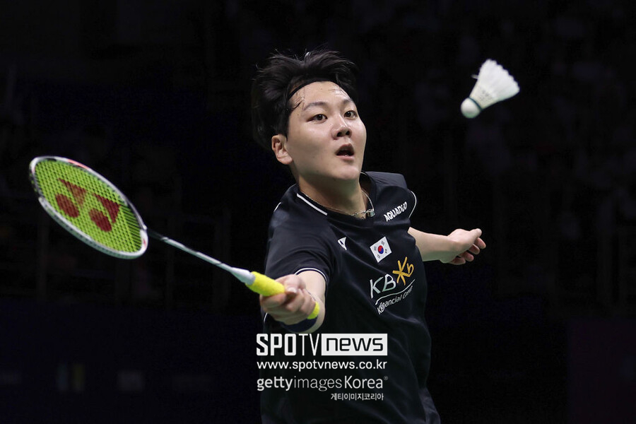 ▲ 이윤규가 2023 BWF 수디르만컵에서 경기를 펼치고 있다.