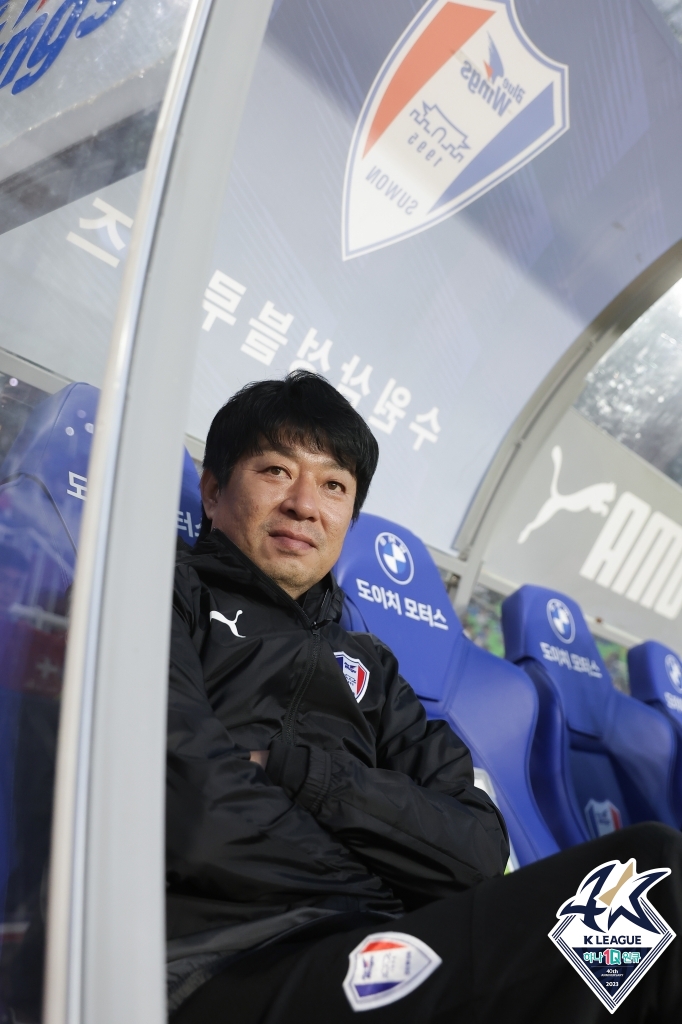 ▲ 수원 삼성 김병수 감독(사진 위), 울산 현대 홍명보 감독(사진 아래). ⓒ한국프로축구연맹