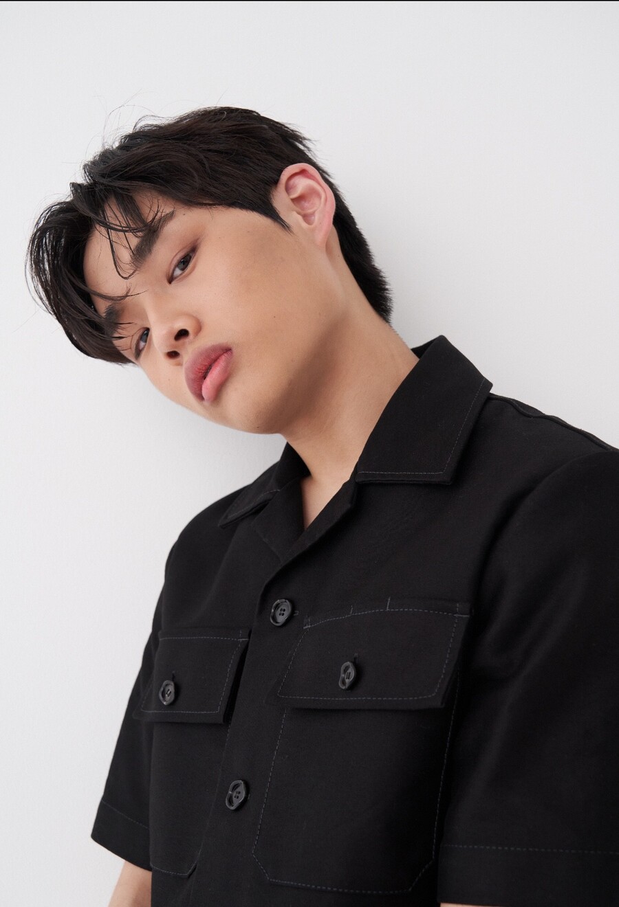 투명한 소년의 목소리…한담 '메이즈' 라이브 클립 공개