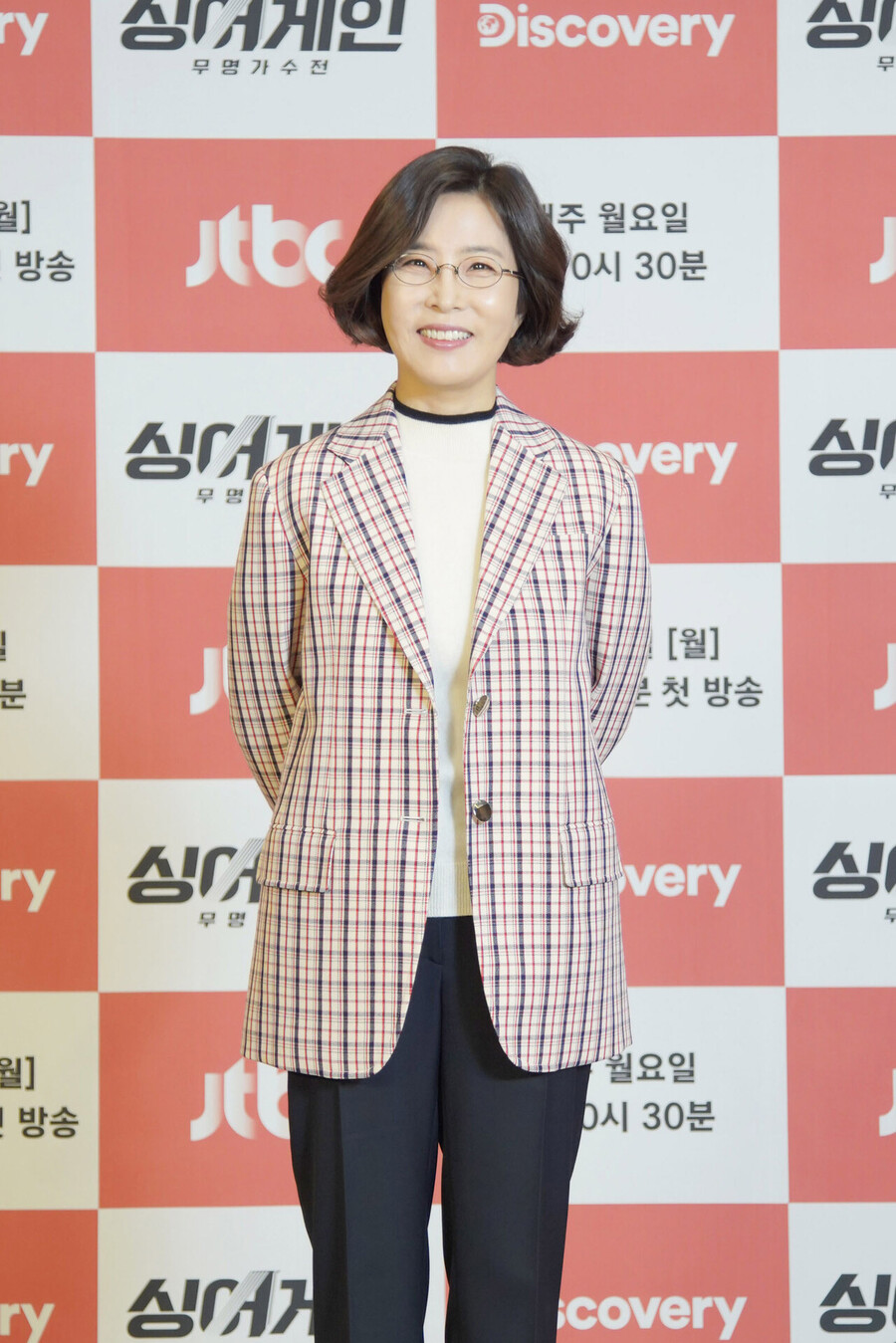 이선희, '국민가수'의 수난시대…세무조사→횡령 경찰조사까지[종합]
