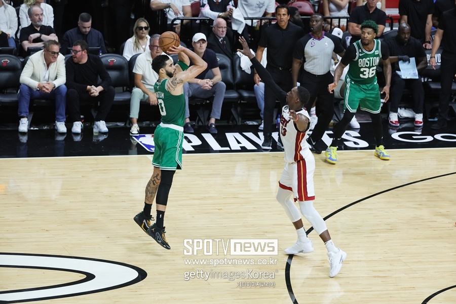 ▲ 지미 버틀러와 뱀 아데바요가 너무 부진했다. 시리즈 분위기는 이제 보스턴 쪽으로 완전히 넘어갔다.