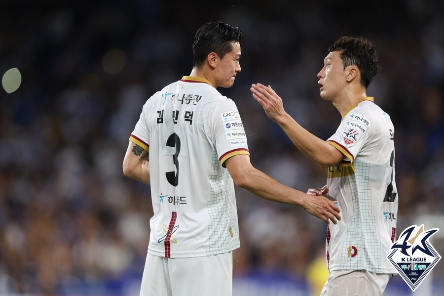 ▲ 김민덕(왼쪽) 자책골 ⓒ한국프로축구연맹