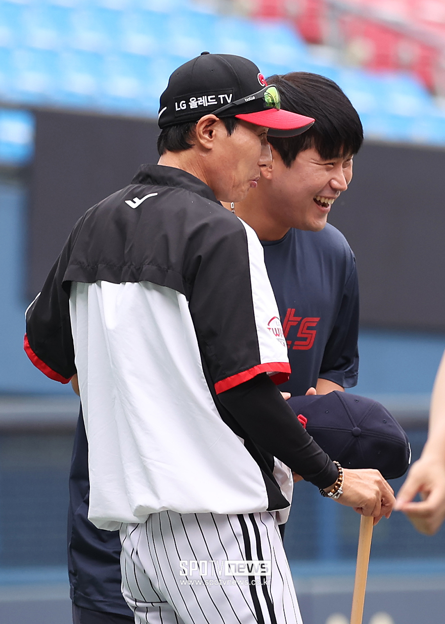 ▲ 염경엽 감독 유강남 ⓒ곽혜미 기자