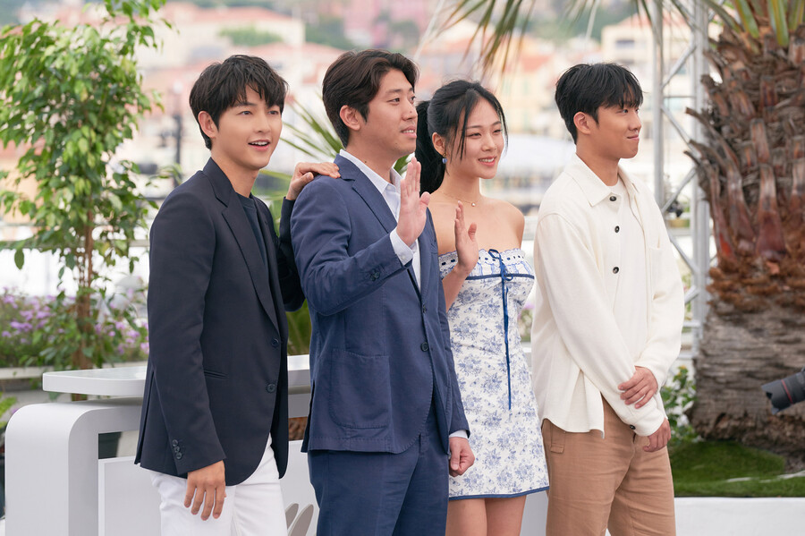 ▲ '화란' 칸 포토콜 비하인드 스틸. 제공| 플러스엠 엔터테인먼트