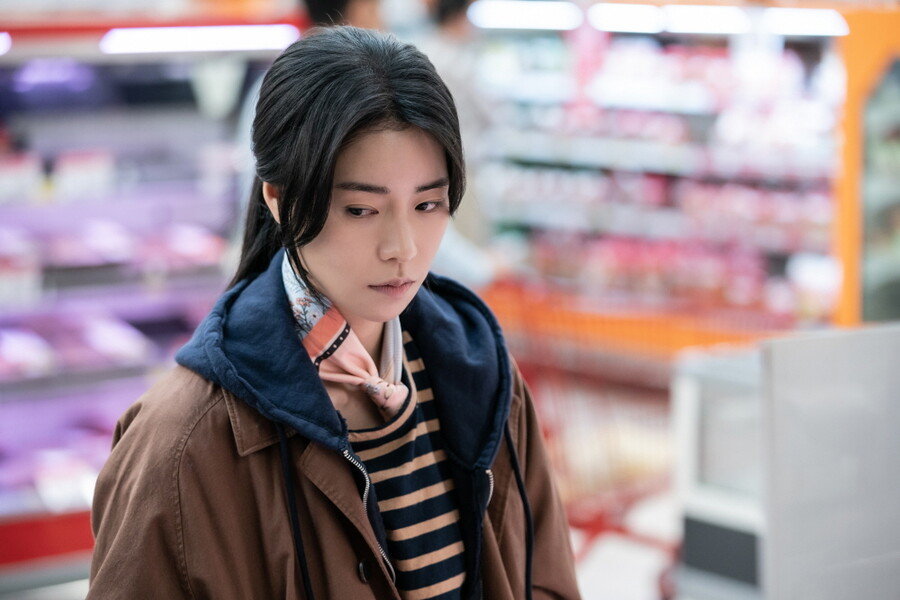 ▲ '마당이 있는 집' 임지연 스틸. 제공| 지니TV