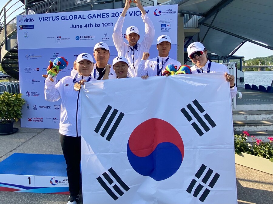 버투스 글로벌 게임에 참가한 한국 조정 대표팀이 선수단의 값진 첫 메달을 따냈다. ⓒ스페셜올림픽코리아 