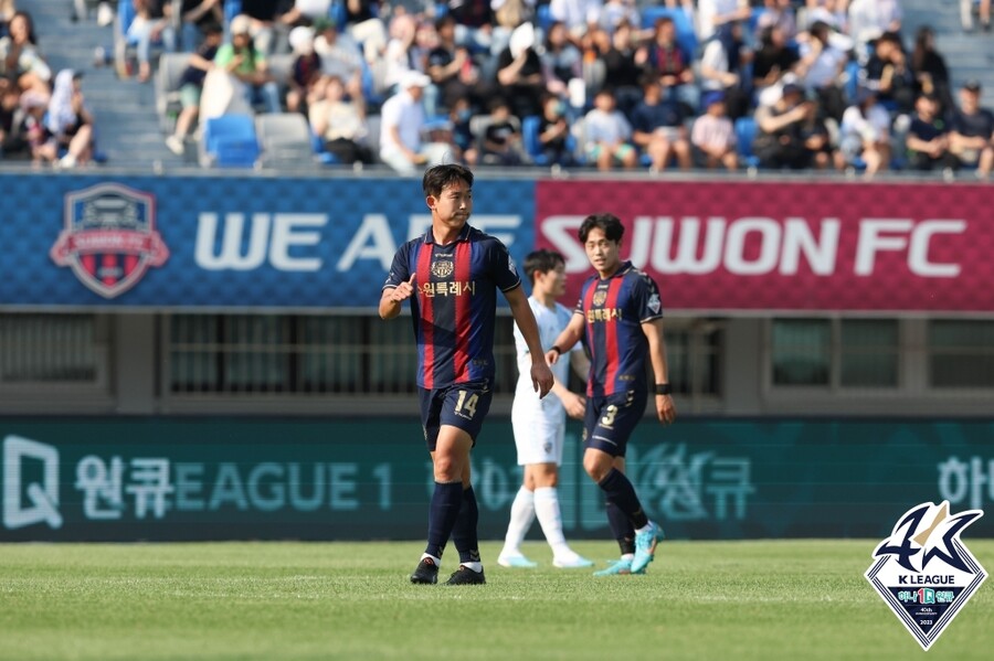 ▲ 전반전 윤빛가람의 선제골로 앞서나간 수원FC. ⓒ한국프로축구연맹