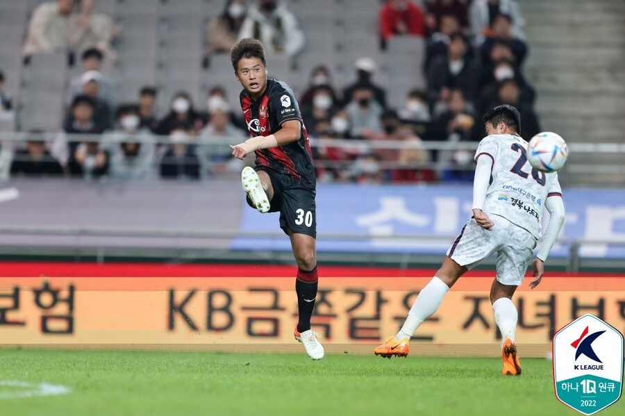 ▲ FC서울의 수비수 김주성이 태극마크를 다시 달았다  ⓒ 한국프로축구연맹