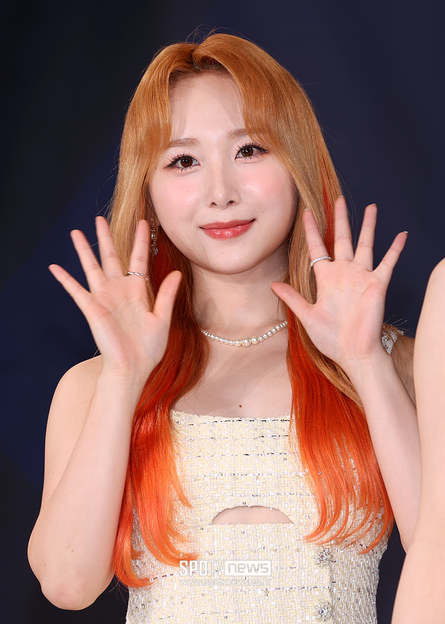 [포토S] 로켓펀치 쥬리, '염색 머리가 잘 어울려'