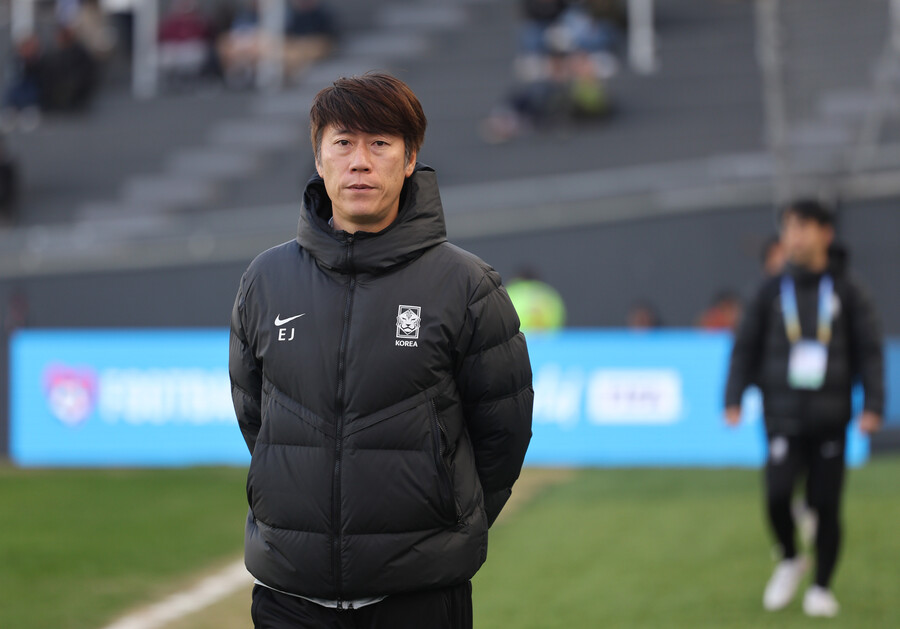 ▲ 20세 이하 축구대표팀, U-20 월드컵을 4위로 마쳤다. 팀을 이끈 김은중 감독(사진 맨 아래) ⓒ연합뉴스