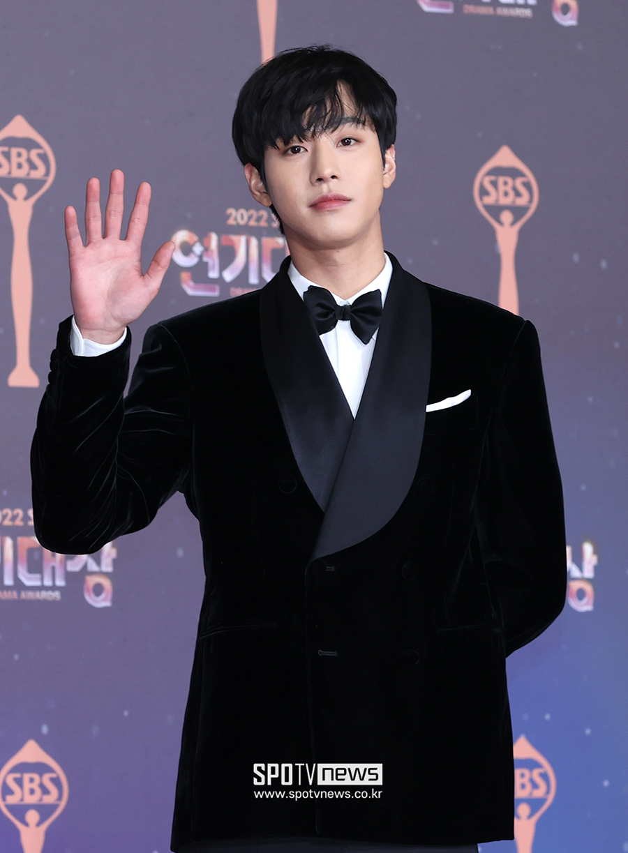 박지현 다음엔 김세정…안효섭 두 번 잡은 'SNS발 열애설'[이슈S]
