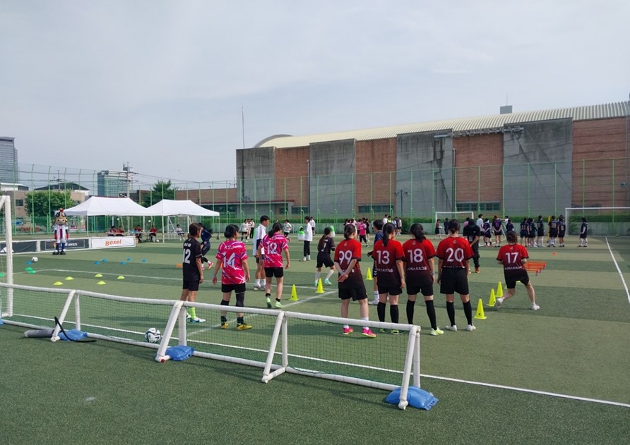 ▲ 여자 축구 활성화를 위한 5인제 축구대회가 열렸다.  ⓒ한국스포츠에이전트협회