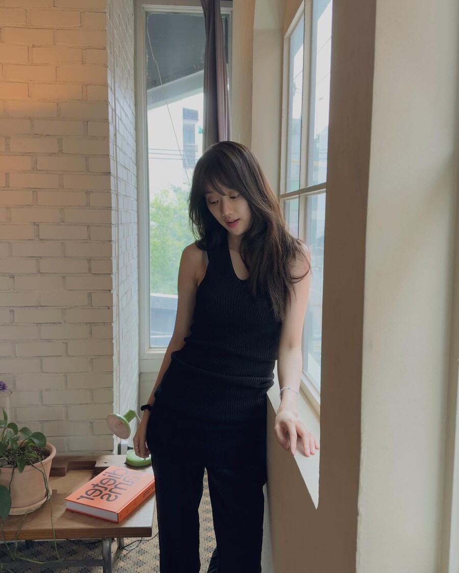 이나은, 여전히 예쁘네…민낯에도 청초+투명한 비주얼