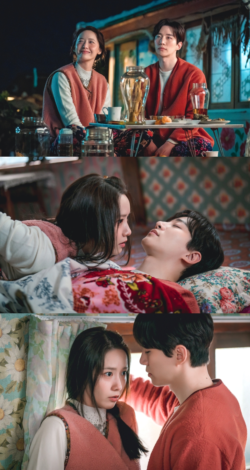 '킹더랜드' 이준호‧임윤아, 외딴 섬에 남겨졌다…뜻밖의 동침까지