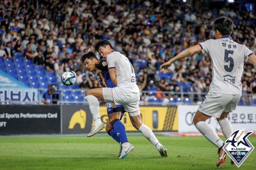 ▲ 끝까지 치열한 울산-대구 ⓒ한국프로축구연맹