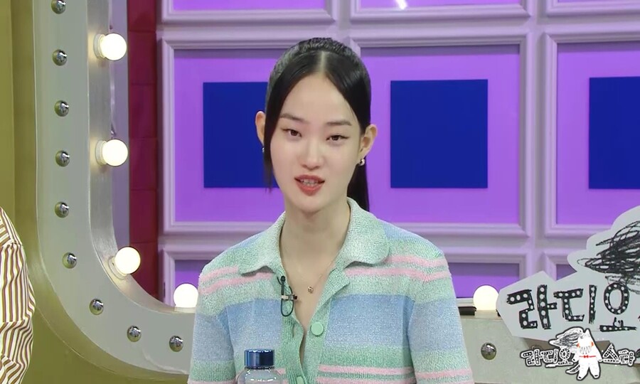 '송혜교‧제니 찐친' 신현지, ‘억’ 소리 나는  월클 연봉+커리어…'라스'MC도 '깜짝'