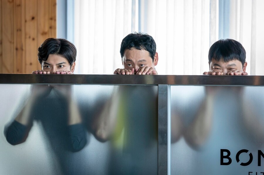 ▲ '빈틈없는 사이' 스틸. 제공|㈜갤리온엔터테인먼트,