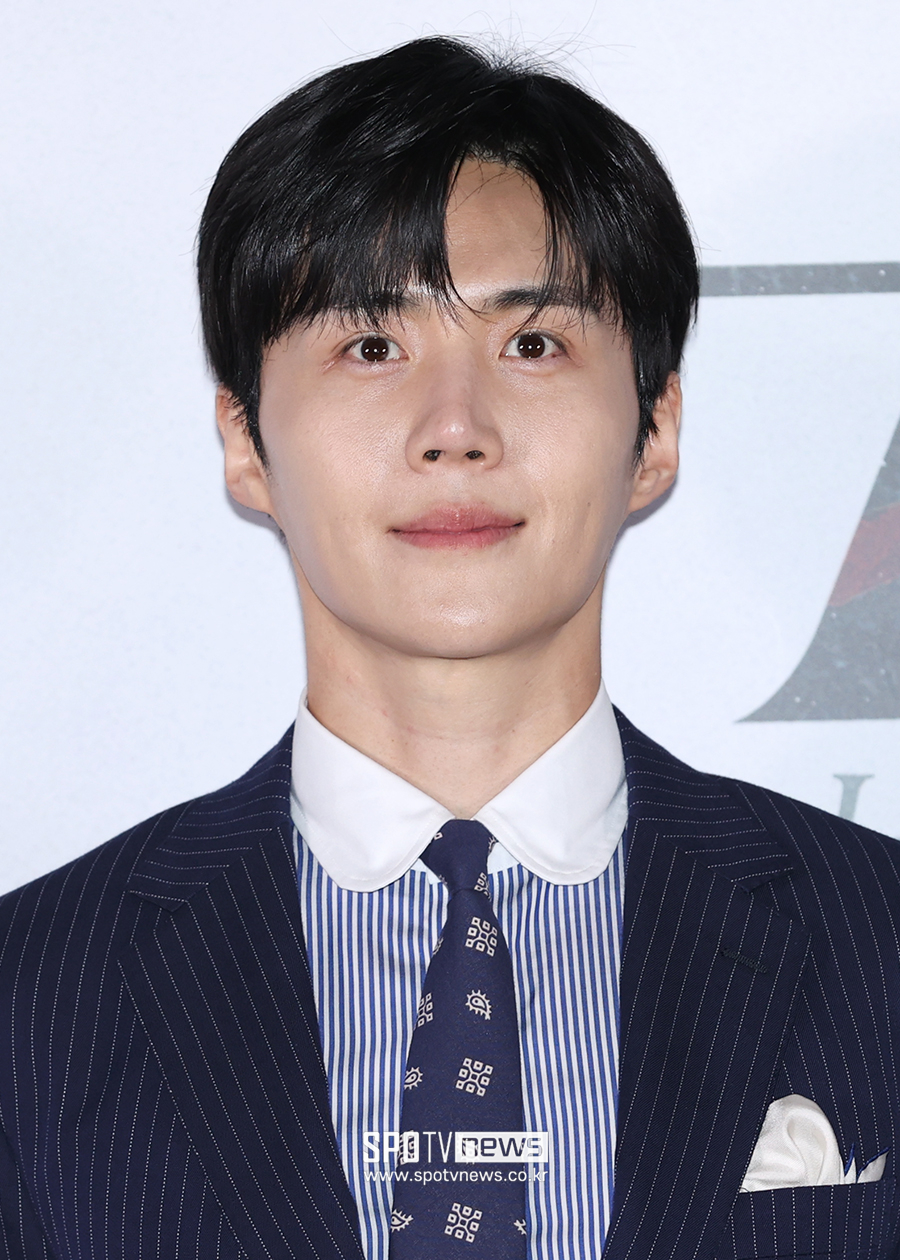 김선호, 홍자매 손잡고 안방 복귀? "'이 사랑 통역되나요' 긍정 검토"[공식입장]