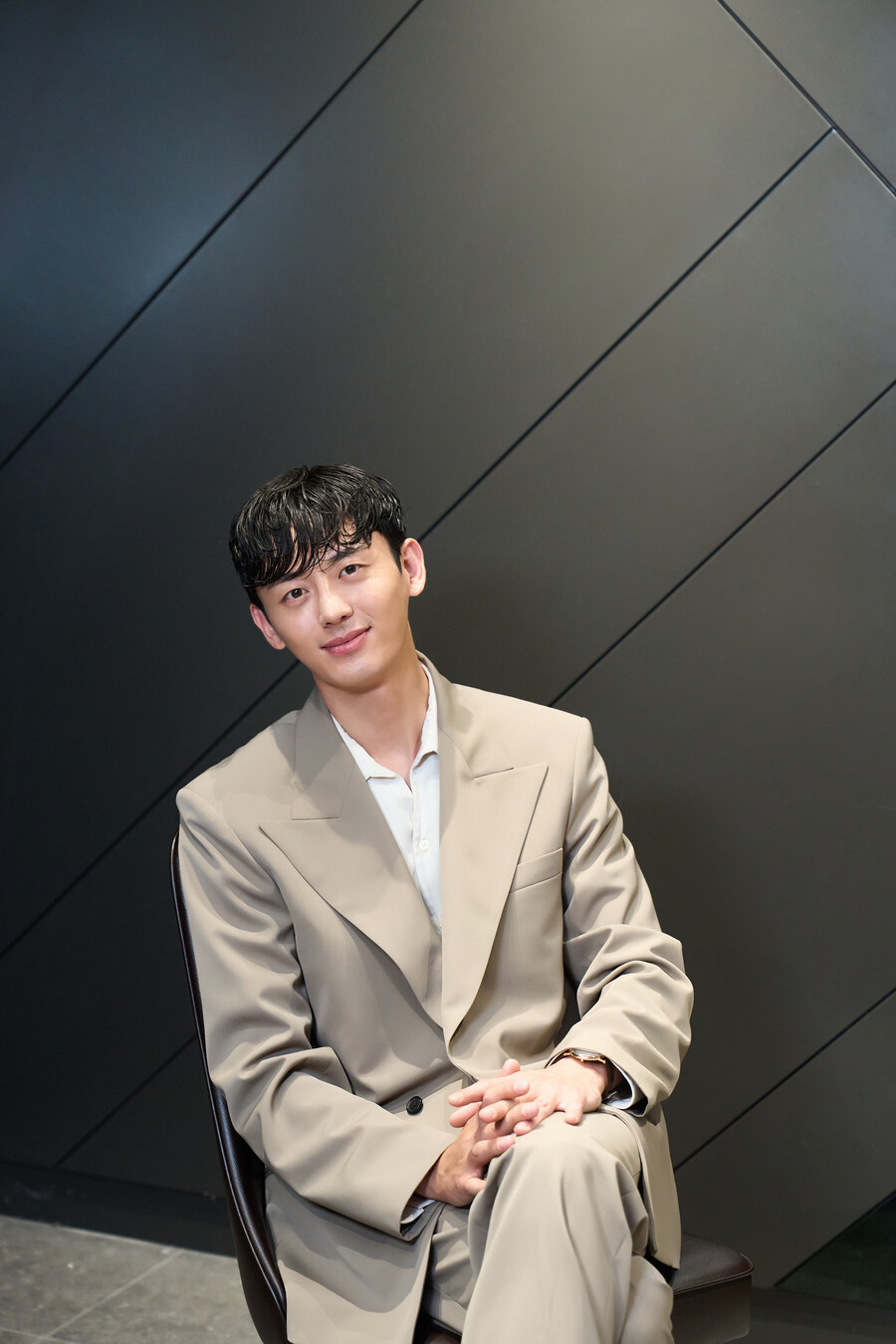 "첫 주연의 사명감" 이지훈, 갑질 논란 딛고 연기에 미치다[인터뷰S]
