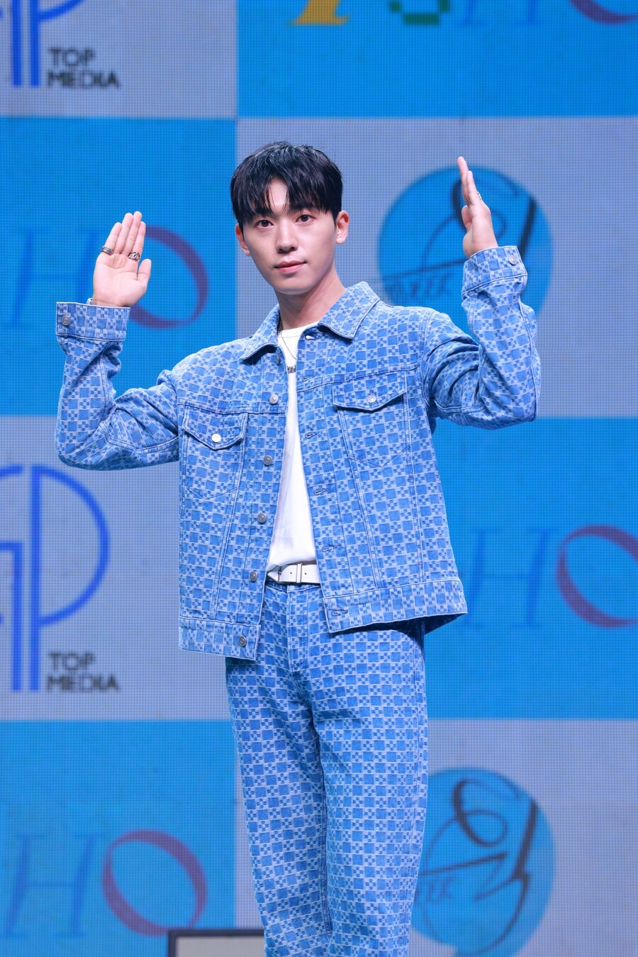 틴탑 창조 "피원하모니 '장난아냐' 커버 놀라워…'휙' 챌린지도 함께 했으면"
