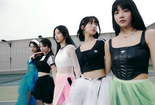 르세라핌 파워! 올해 상반기 日 매출 110억…오리콘 '신인 랭킹' 1위