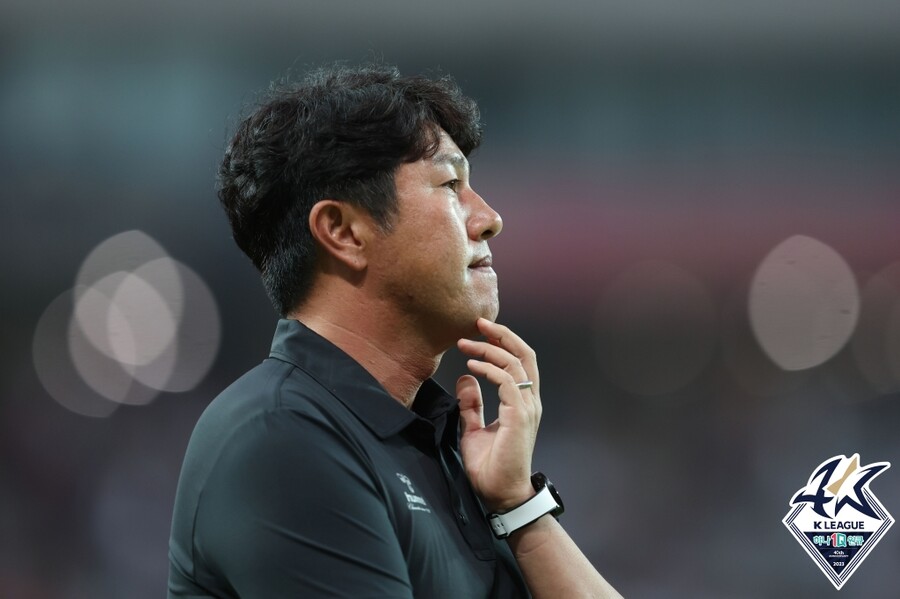 '7실점' 김도균 감독 "팬들에게 죄송…내 책임이다"