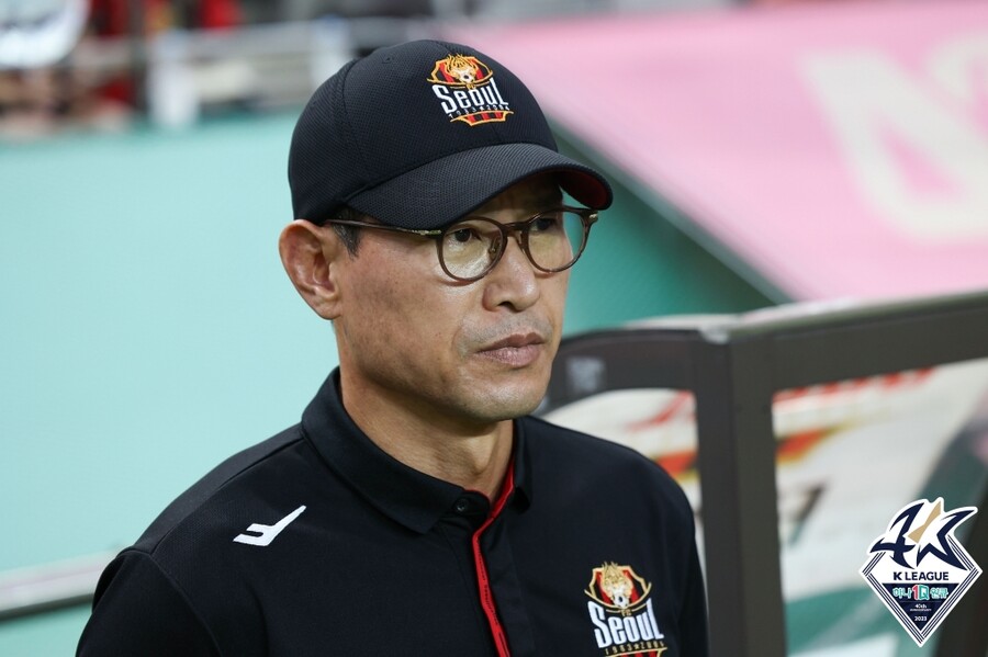 ▲ 안익수 FC서울 감독. ⓒ한국프로축구연맹